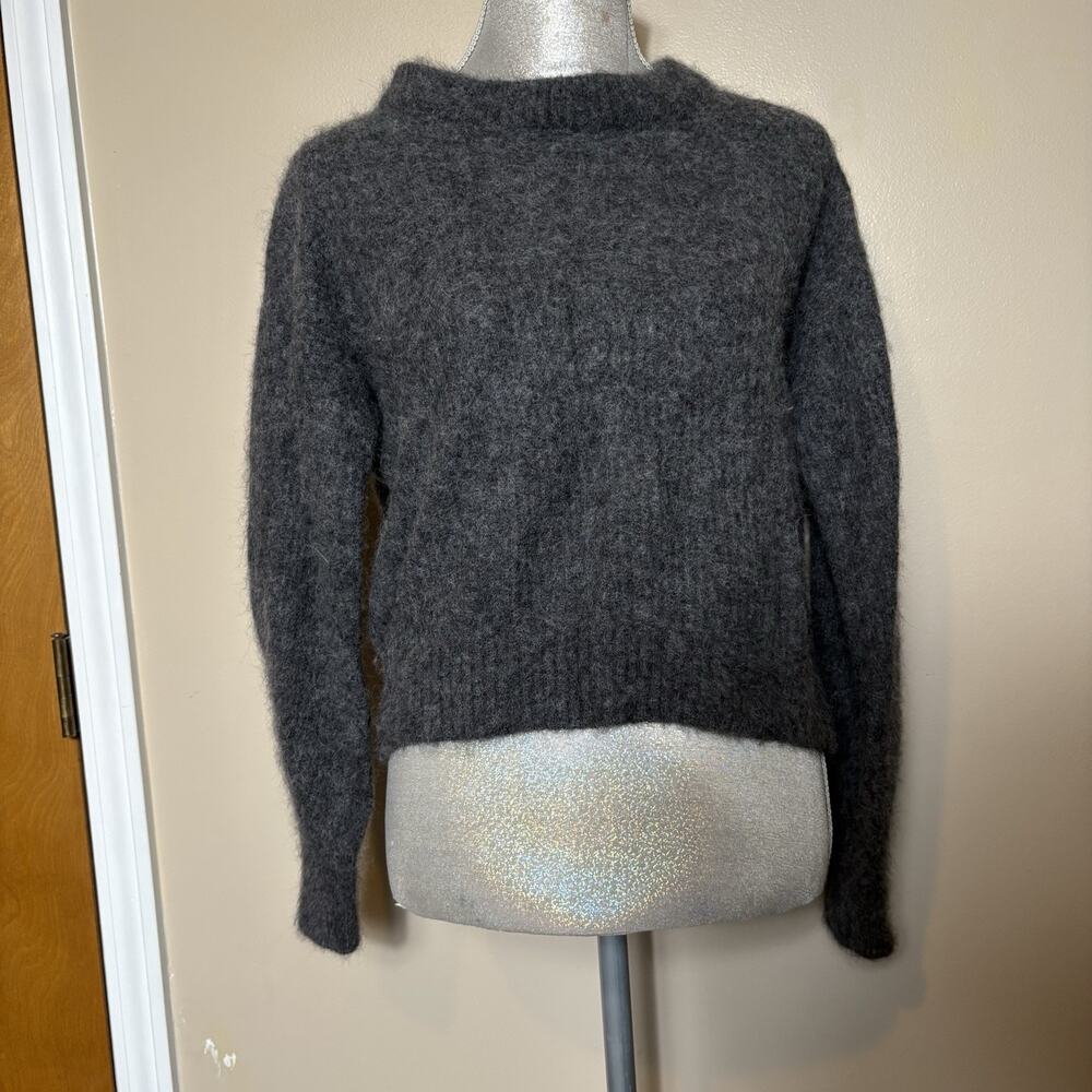 Everlane Womens Alpaca Wool Blend Charcoal Gray Size M Crewneck Minimalist
